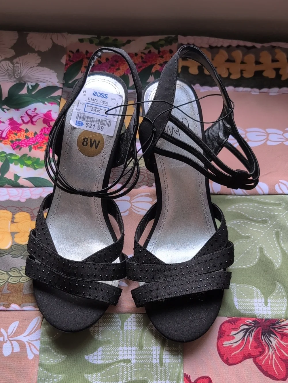 Women's Sz 8 Strappy Dress Sandals